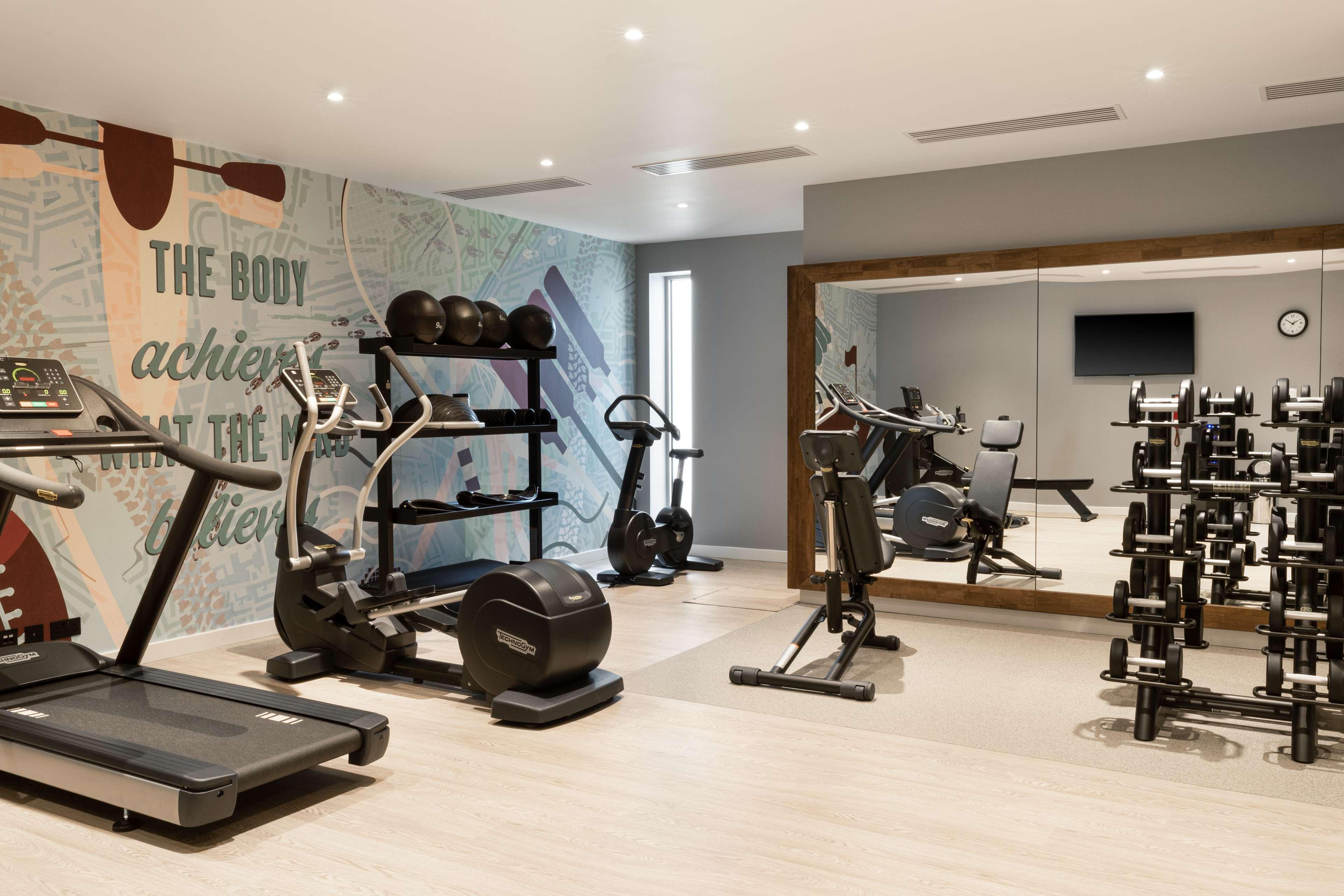 Hampton By Hilton London Ealing Ξενοδοχείο Εξωτερικό φωτογραφία