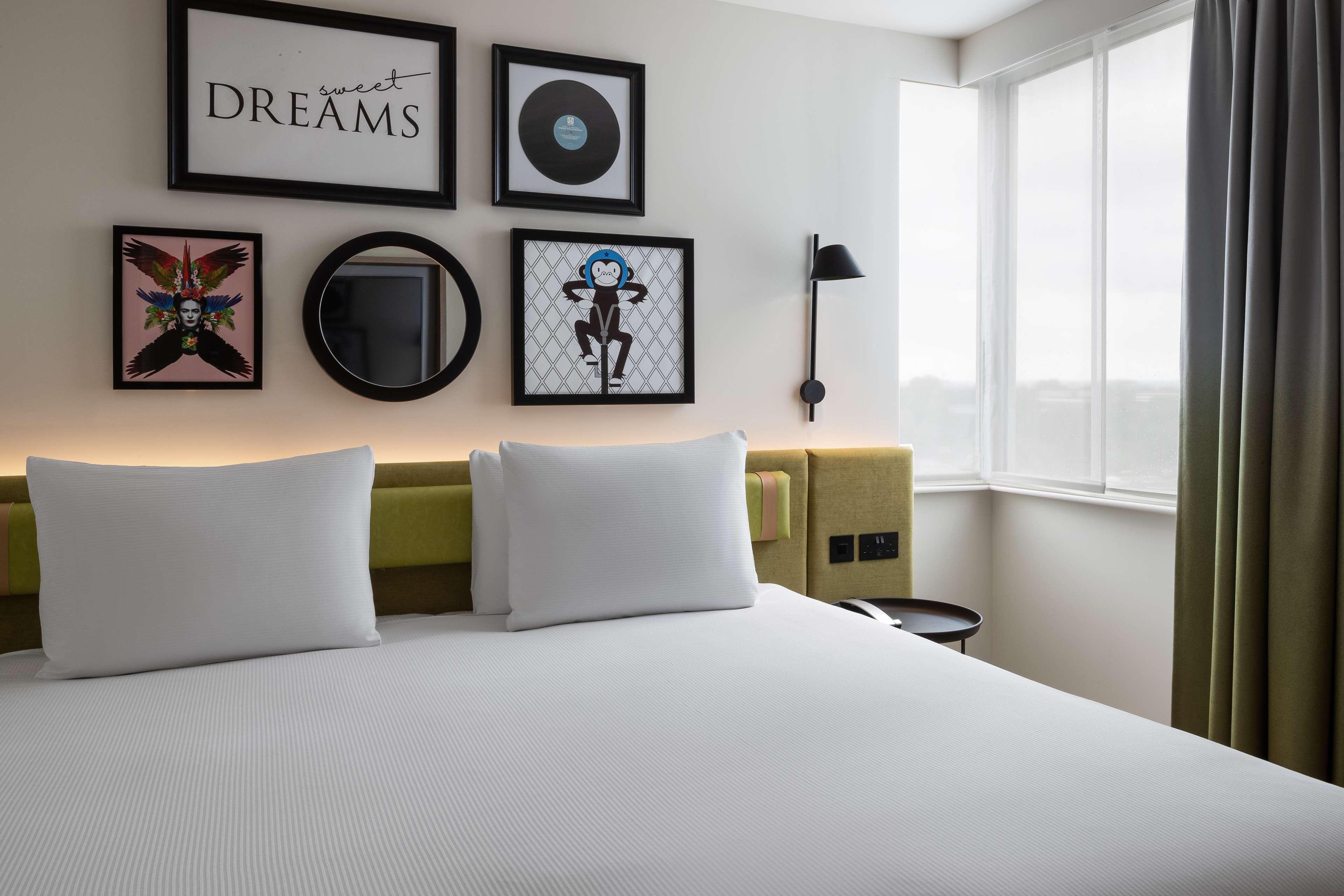Hampton By Hilton London Ealing Ξενοδοχείο Εξωτερικό φωτογραφία