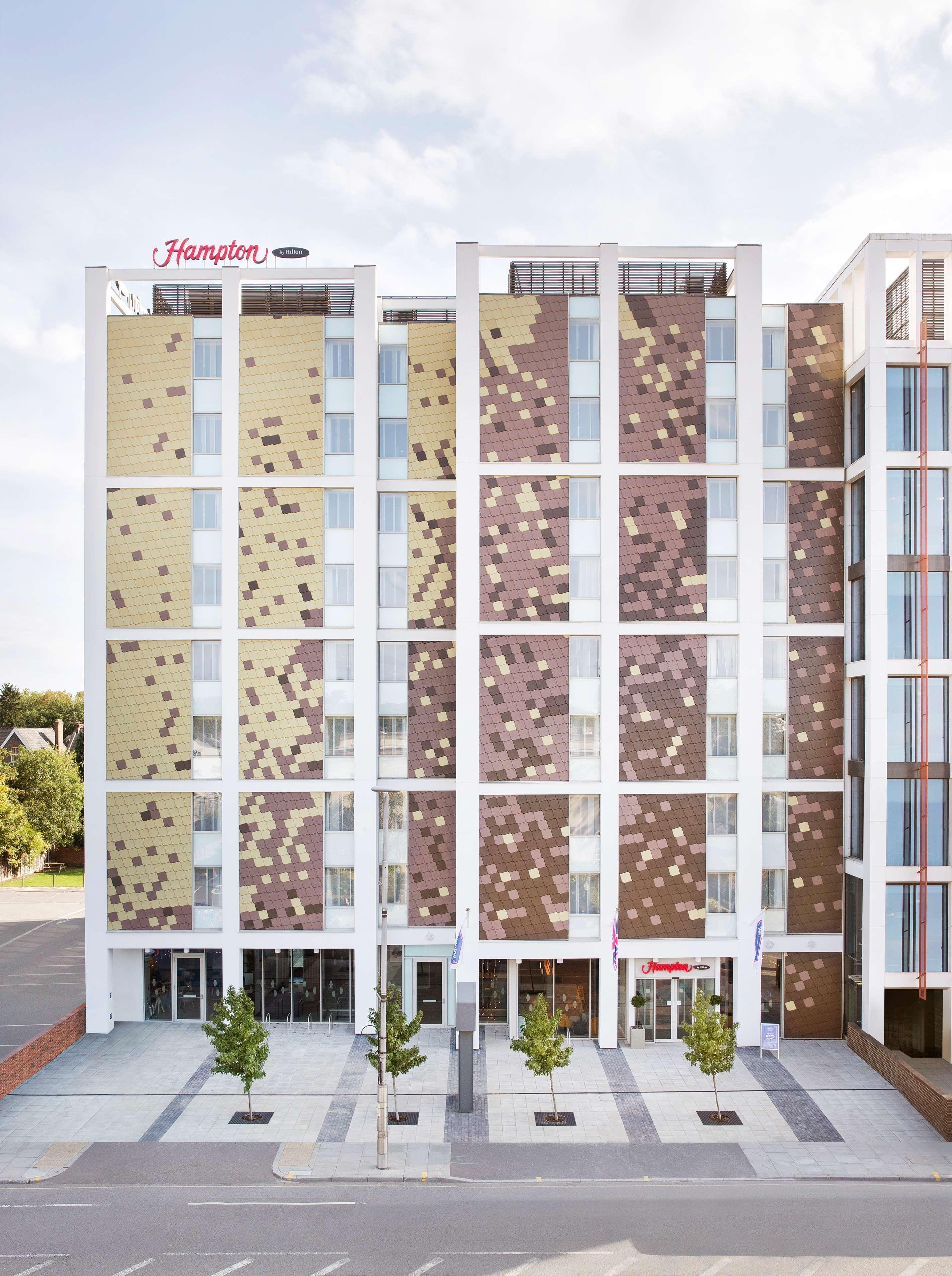 Hampton By Hilton London Ealing Ξενοδοχείο Εξωτερικό φωτογραφία