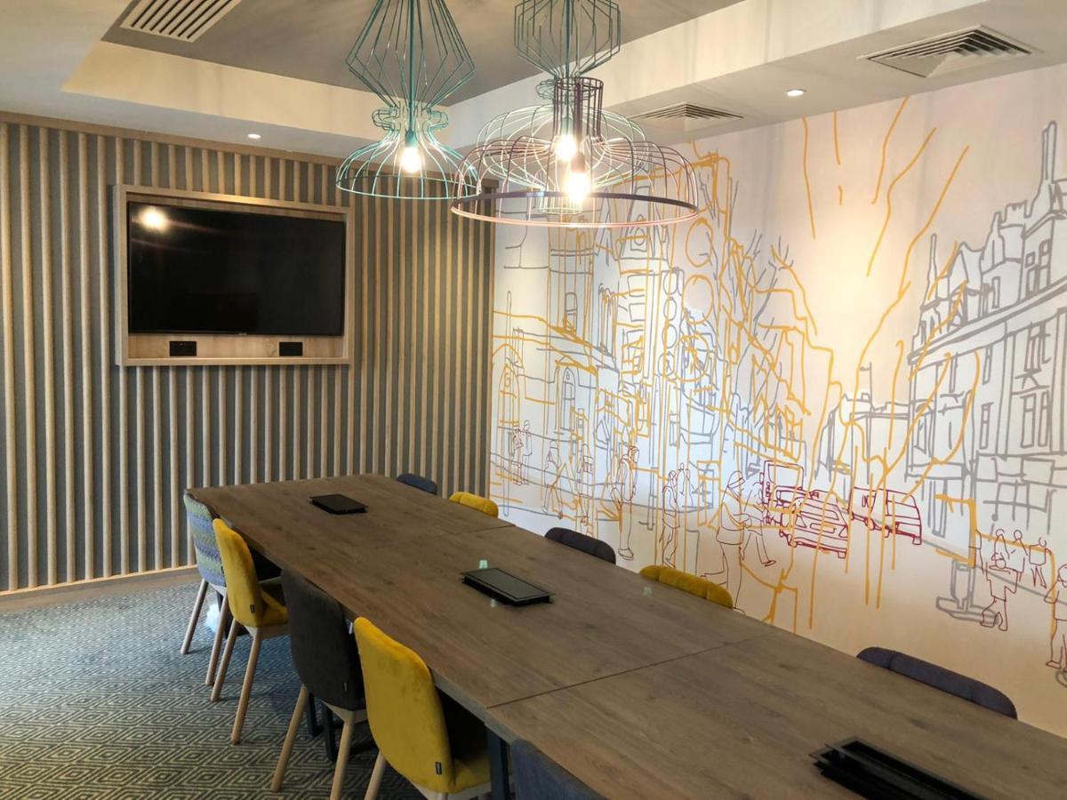 Hampton By Hilton London Ealing Ξενοδοχείο Εξωτερικό φωτογραφία